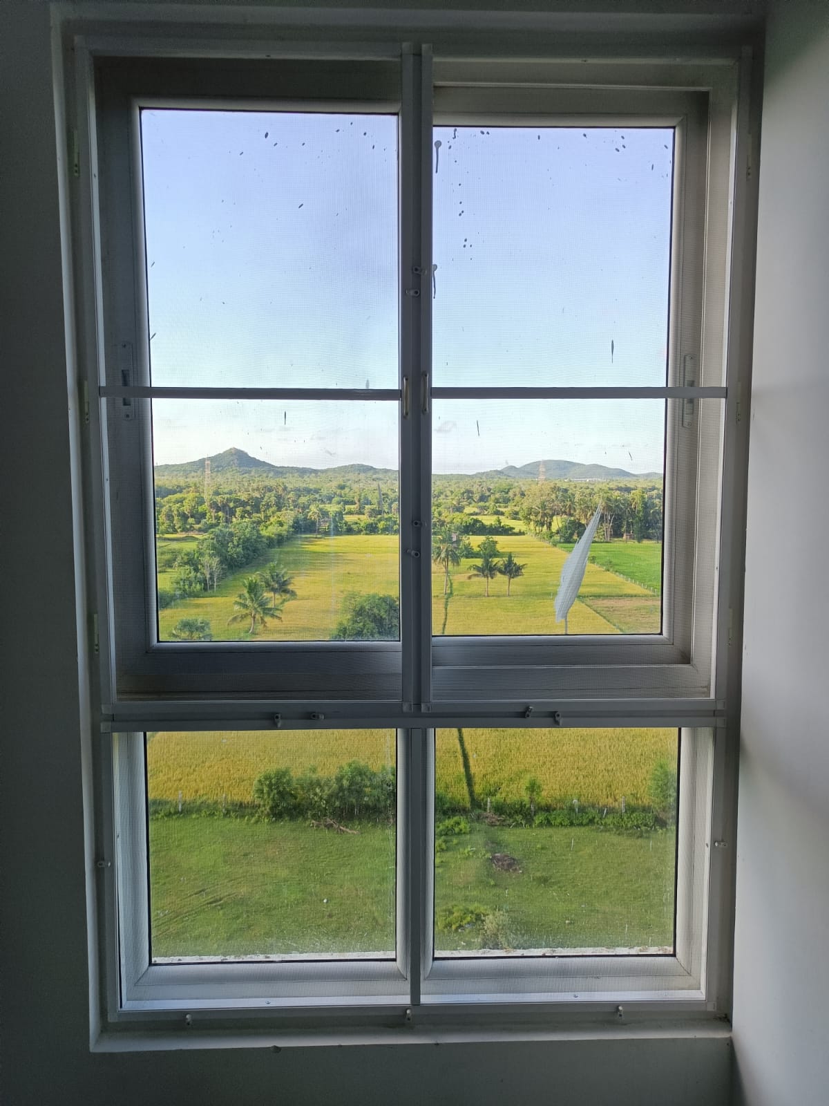 sliding mosquito net for windows